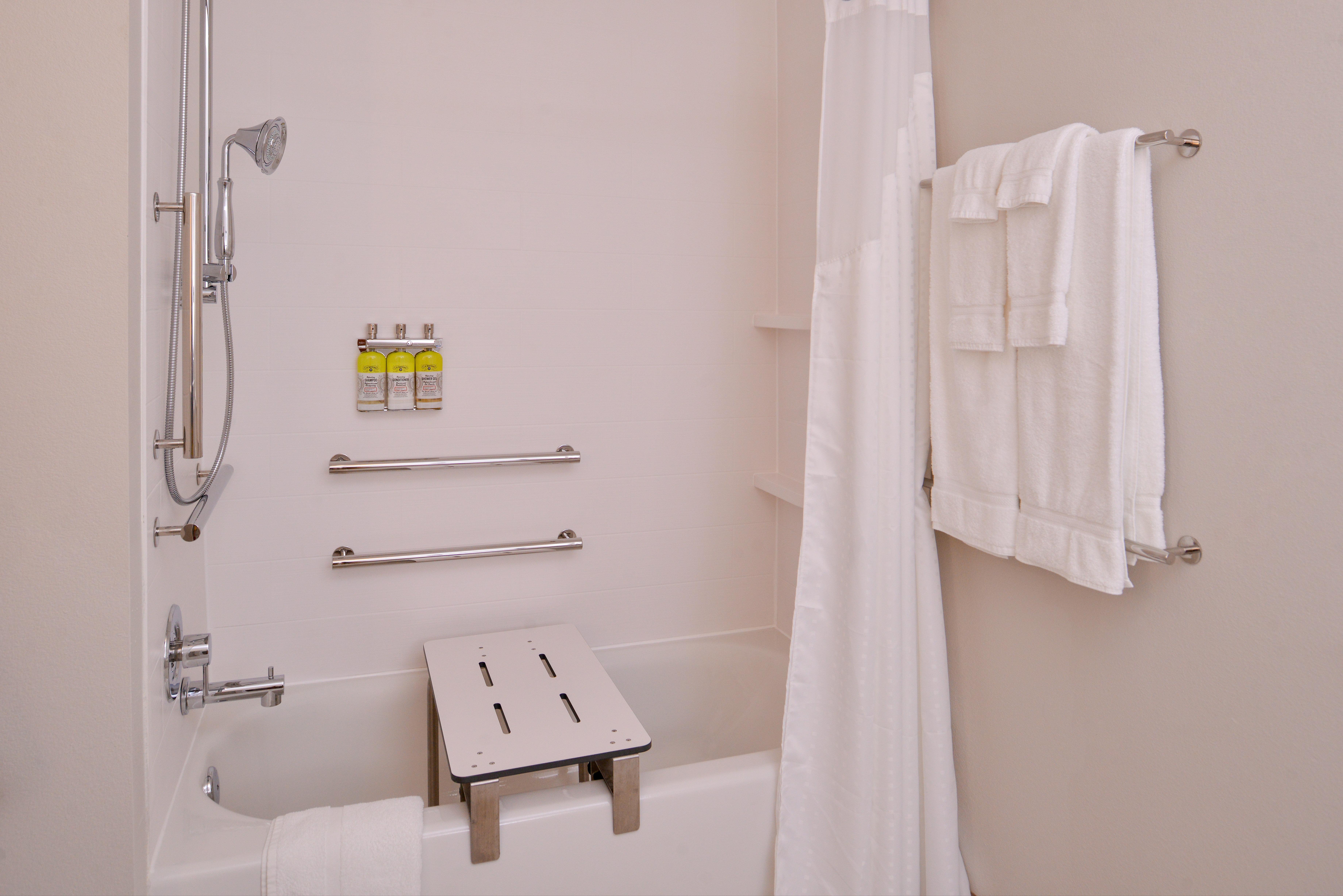 Holiday Inn Express & Suites - Olathe West By Ihg Exteriör bild