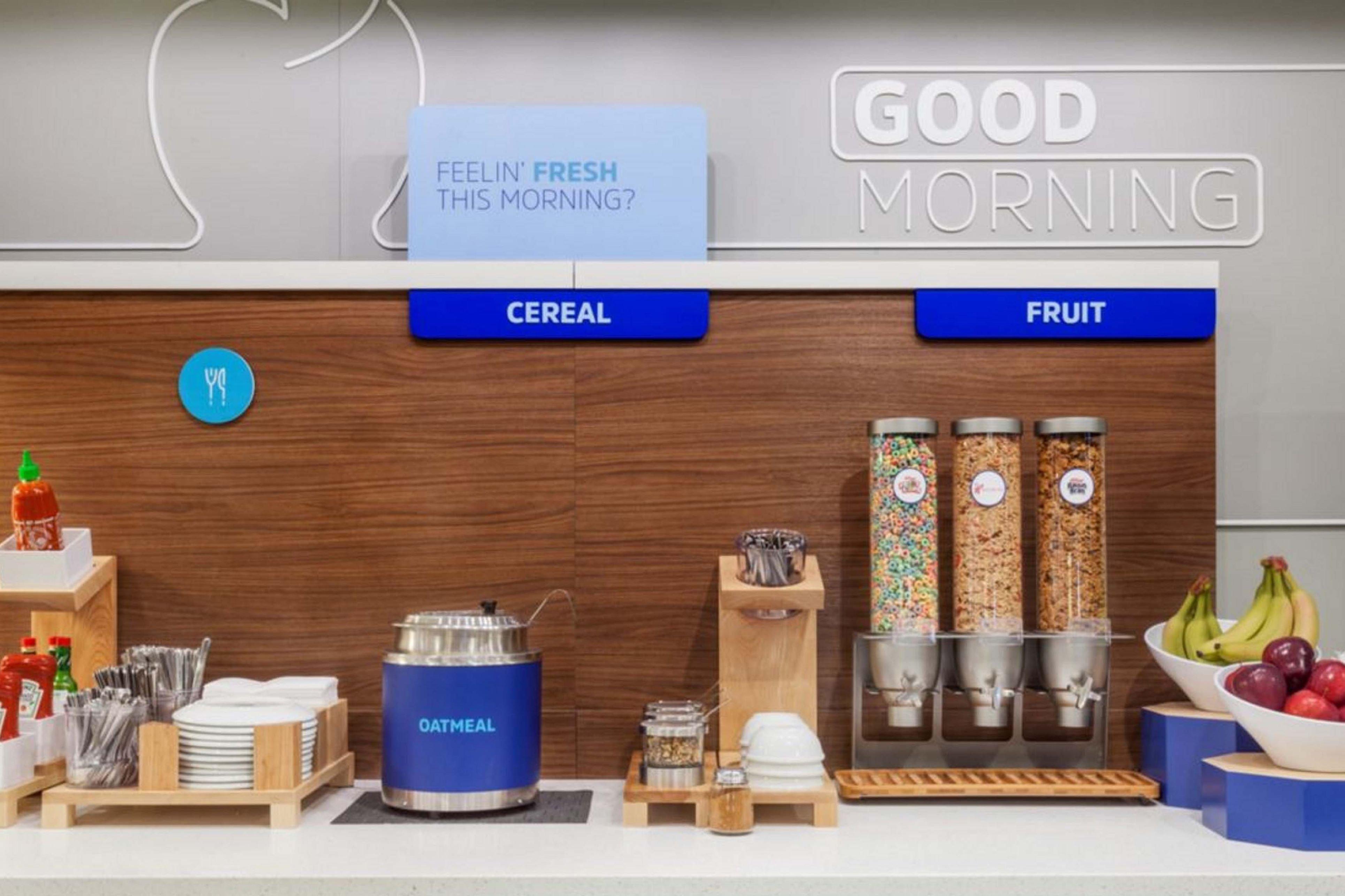 Holiday Inn Express & Suites - Olathe West By Ihg Exteriör bild